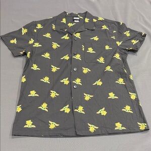 Star Wars Gray Shirt with Grogu (Baby Yoda) Design